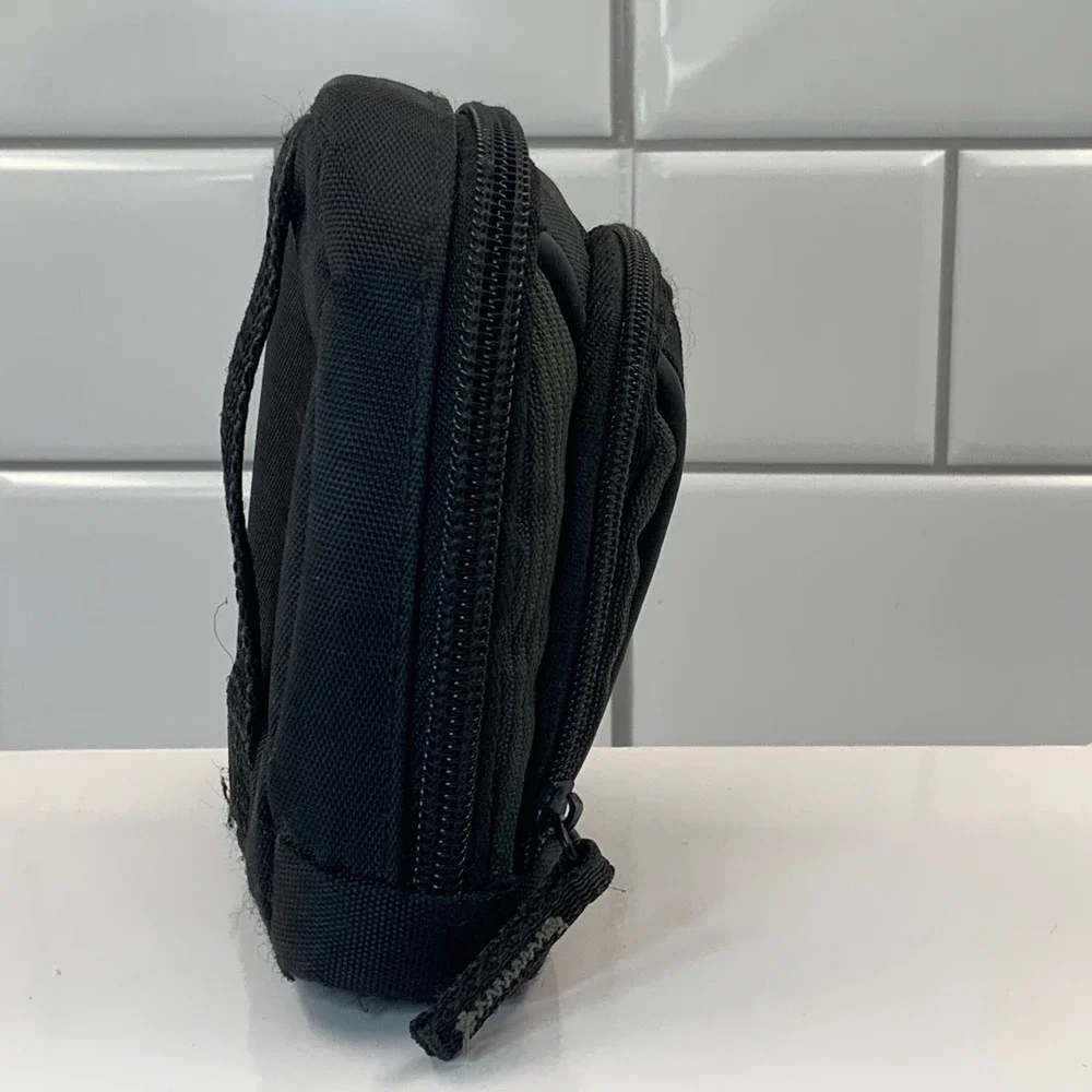 Case Logic Small Camera Pouch Accessory Bag Black Green Belt Loop Zip Case